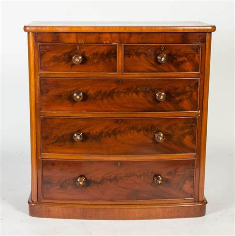 Victorian Flame Mahogany Bow Front Chest Of Drawers Chests Of Drawers Furniture