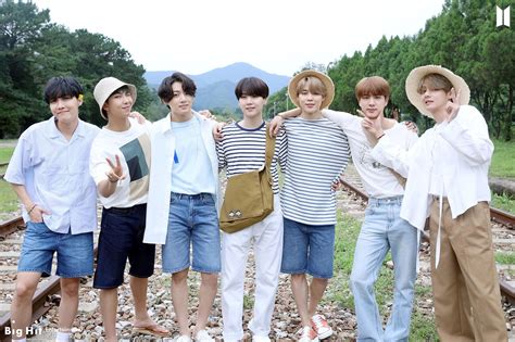 Study focus room education degrees, courses structure, learning courses. 201116 Big Hit Naver Post - 2021 BTS Season's Greeting's ...
