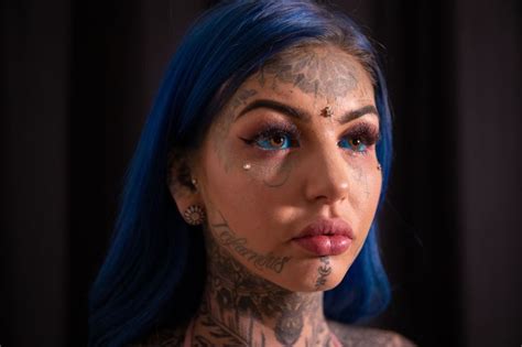 Is It Safe To Get Your Eyeballs Inked The Risk Of Sclera Tattoos