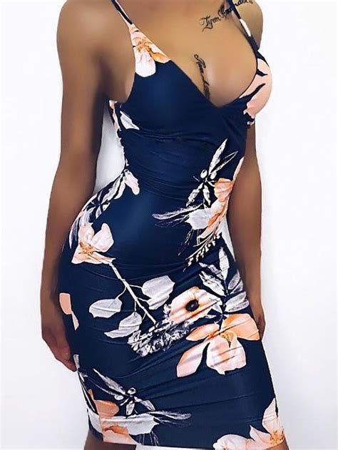 Vintage Floral Spaghetti Strap Bodycon Plunge Dress With Images Plunge Bodycon Dress