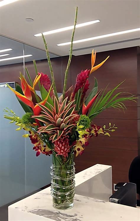 Showstopping Tropical Floral Arrangement Birds Of Paradise Ginger Large Tropic Tropical