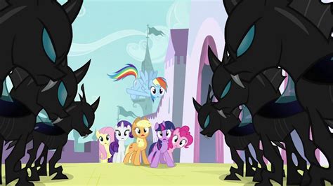 Image Main 6 Facing The Changelings S2e26png My Little Pony