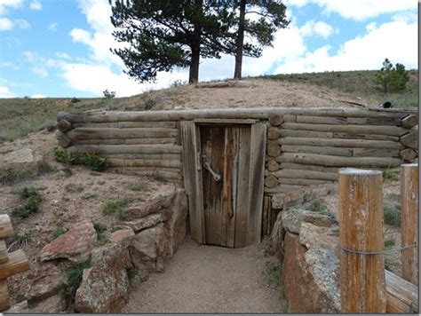 To help prevent any spoilage, you should build a spreadsheet and label everything. Strong Homesteading Women