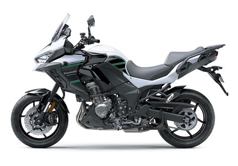 Kawasaki versys 1000 is a super bikes available at a starting price of rs. 2019 Kawasaki Versys 1000 Guide • Total Motorcycle