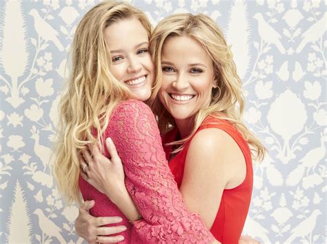 reese witherspoon s daughter ava phillippe is officially a model