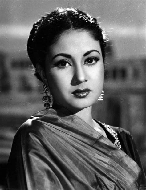 Meena Kumari Vintage Bollywood Bollywood Beautiful Indian Actress