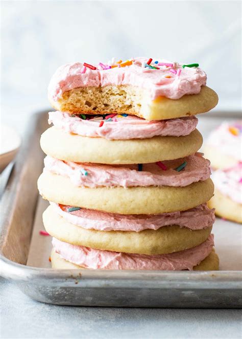 soft sugar cookies recipe {lofthouse style } recipe cheryl cookies soft frosted sugar
