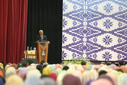 Kanun, bakım ve sorunsuz idare ile diğer ilgili konular için haziran 2014 itibariyle, perlis, perak, terengganu, sarawak, melaka, pulau pinang ve pahang kampüsleri olmak üzere özerk statü verilmiş yedi şube. Majlis Lawatan Naib Canselor Universiti Teknologi MARA