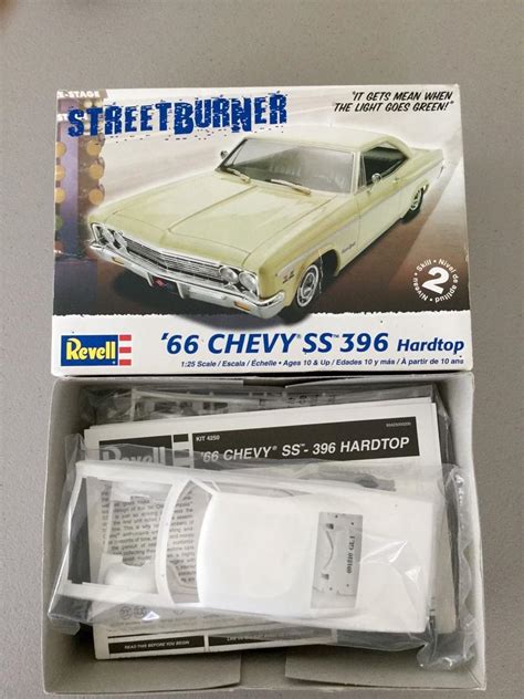 Revell 1966 Chevy Impala Ss 396 Kit 125 Scale 1811860577