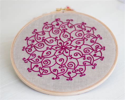 Today we will showcase some beautiful, simple and interesting free hand embroidery designs that you can download and trace to make your own. Curly Mandala Modern Embroidery Pattern | Paper embroidery ...