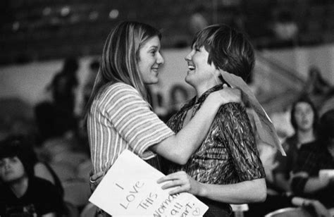 21 Photographs Of Vintage Couples Guaranteed To Melt Your Heart Couples Vintage Photo Couple