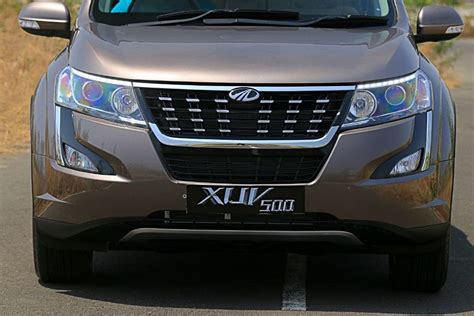 Mahindra Xuv500 Price Images Mileage Reviews Specs