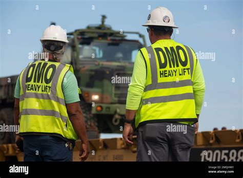 Carlos Ortega and Tracy Parker block embracers with the Distribution