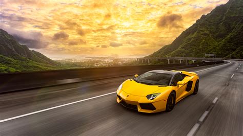 Wallpaper Yellow Lamborghini Aventador Sports Car Driving