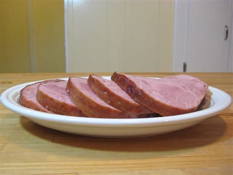 Place a shallow pan with water on the rack below the ham for additional moisture. Boneless Ham (Fully Cooked)