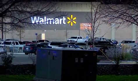 Boulder, colorado — a mass shooting on monday (mach 22) at a supermarket in boulder, colorado, left 10 people dead, including the first police officer to arrive on the scene. Multiple casualties in shooting at Colorado Walmart store