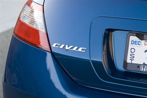 This video will show you how to replace a defective electronic load detector (eld) on a 2008 honda accord. 2009 Honda Civic Si Coupe - HD Pictures @ carsinvasion.com