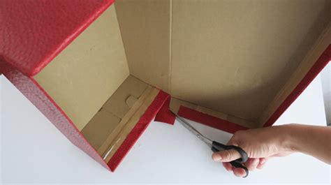 How To Make A Little Cardboard Suitcase Craft Projects