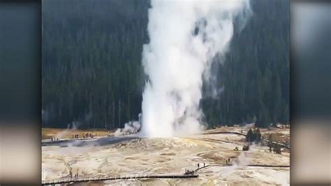 Yellowstones Giantess Geyser Erupts For First Time In 6 Years Roars Back To Life Fox News