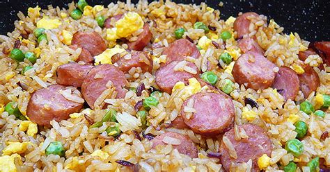 Ayo bikin nasi goreng jawa sendiri di rumah, dijamin rasanya enak! Nasi Goreng Sosis Pedas untuk Makan Malam : Okezone Lifestyle