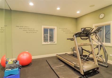 Discover thousands of images about small home gyms on pinterest. 47 Extraordinary Basement Home Gym Design Ideas | Home ...