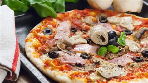 10 Best Italian Pizza Types The History Of Pizza Italy Best