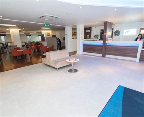 Comfort inn vauxhall, london, united kingdom. Holiday inn Express London - Vauxhall Nine Elms (London ...