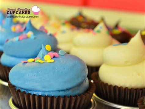 blue vanilla cupcakes… sweet carolina cupcakes