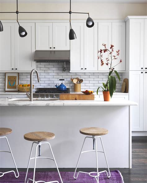 21 Minimalist Kitchen Design Inspiration