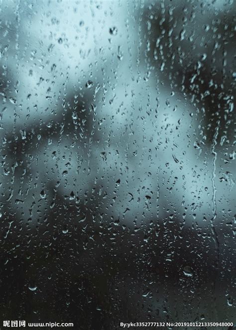 而我听见 下雨的声音 想起你用唇语 说爱情 幸福也可以 很安静 我付出一直 很小心. 下雨摄影图__其他_旅游摄影_摄影图库_昵图网nipic.com