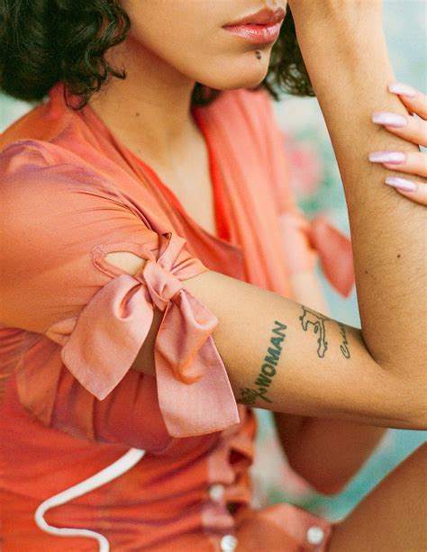 7 Women And Femmes Pose For Beautiful Arm Hair Portraits Allure