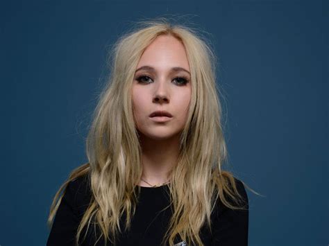 Juno Temple From Pole Dancer In Afternoon Delight To Pixie In Disneys