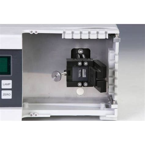 1.1 the detector the e2v detector is a back illuminated ccd with a 15 µ square pixel and an image area of 30.7 x. ECD2800 UV-VIS Detector CE | ECOM spol. s r.o