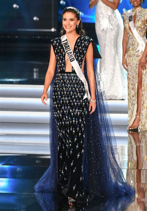Live reaction miss universe 2020 : Fabulous Sequined Shoulder Sweetheart Fitting | Miss ...