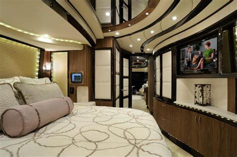 Master Suite On Board A Prime Motor Coach Rv Interior Design Trailer