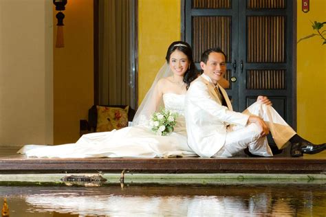 Get contact details and address of wedding photographers firms and companies in all types wedding photography destination wedding ground wedding pre wedding all types service provied. Pre-Wedding Photography in Bangkok Chinatown | Shanghai Mansion