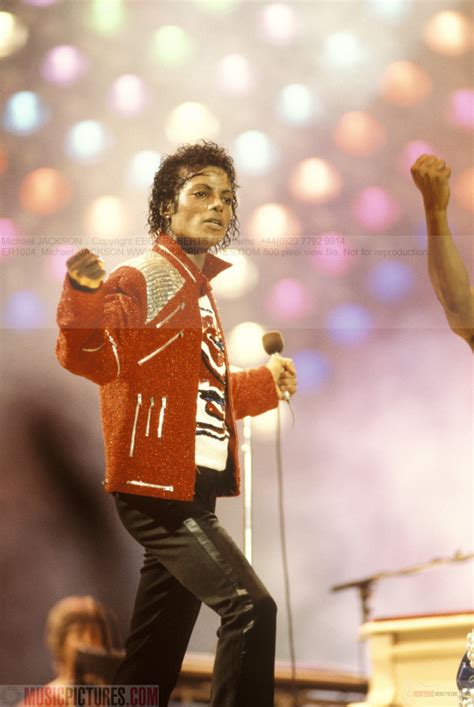 Victory Tour Beat It Michael Jackson Concerts Photo 27723849 Fanpop