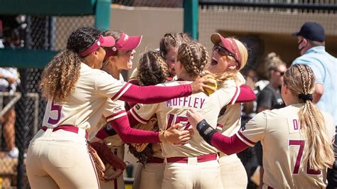 seminoles super sweep late inning heroics secure fsu s spot in world series after 4 3 win over lsu