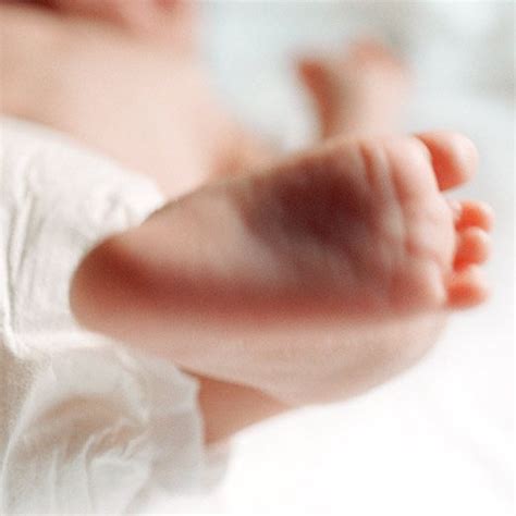 10 Week Baby Au Baby Milestones Baby Growth Baby Care