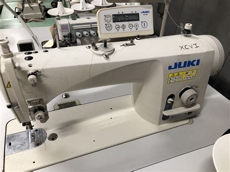 JUKI DDL-9000B-SS Direct-drive, High-speed, 1-needle, Lockstitch Sewing ...