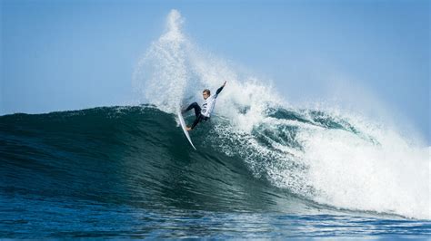 Pumping Surf And Massive Scores In Ericeira World Surf League