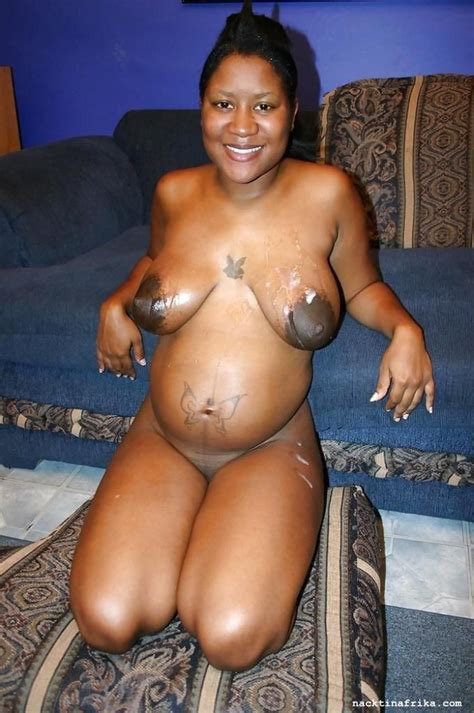 Schwarze Nackte Schwangere Frau Bilder Von Nackten Negerinnen