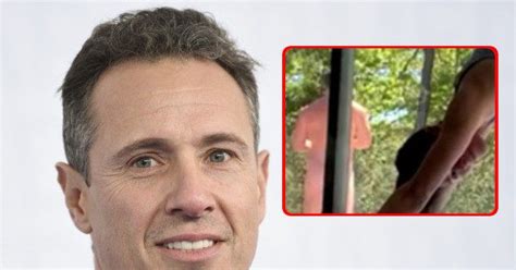 Cnns Chris Cuomo Seemingly Caught Naked In Wife S Yoga Video