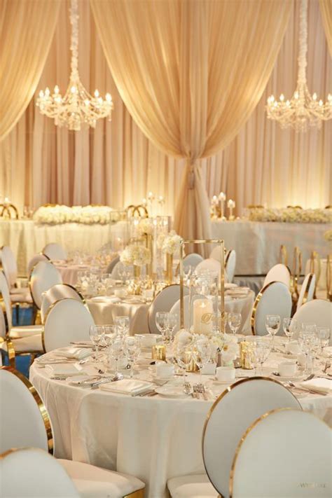 An Elegant White And Gold Wedding Yes Please ~ Wedluxe Media White