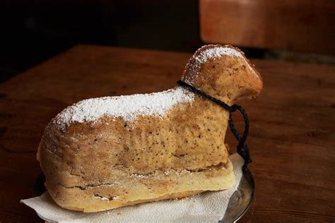 • 75 g butter • 100 g mehl • 100 g heizen sie den backofen auf ca. Osterlamm Kuchen (vegan und glutenfrei) | Vegane Rezepte