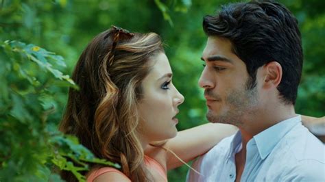 Hayat And Murat Love Scenes Hayat And Murat Love Romantic Youtube