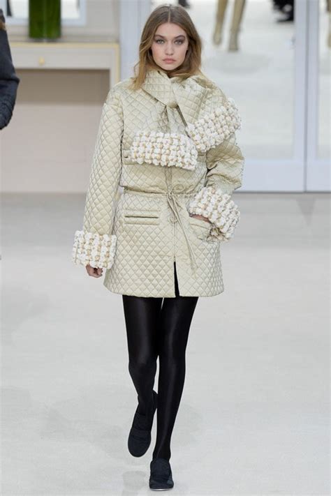 Chanels Quilted Bag Inspires Eye Make Up Look At Paris Fashion Week