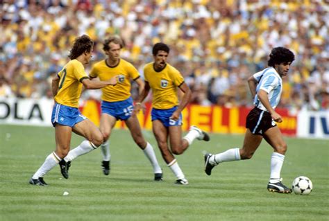 Смотрите видео brasil x argentina 1982 jogo completo в высоком качестве. Gallery | Diego Maradona Official - Welcome to Diego ...