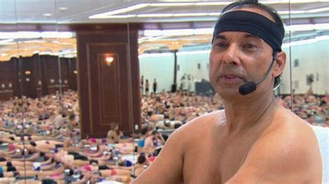 Us Judge Issues Arrest Warrant For Indian Yoga Guru Bikram Choudhury