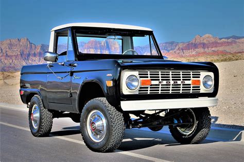 1969 Ford Bronco 4x4 Pickup Front 34 222513